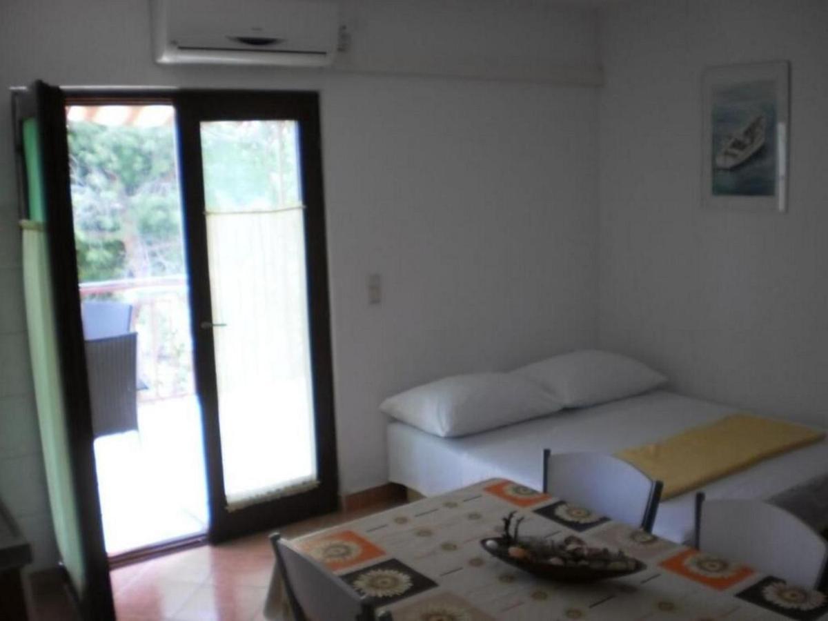 Apartment Tomislav Trogir Bagian luar foto