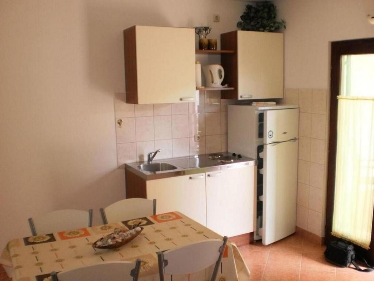 Apartment Tomislav Trogir Bagian luar foto
