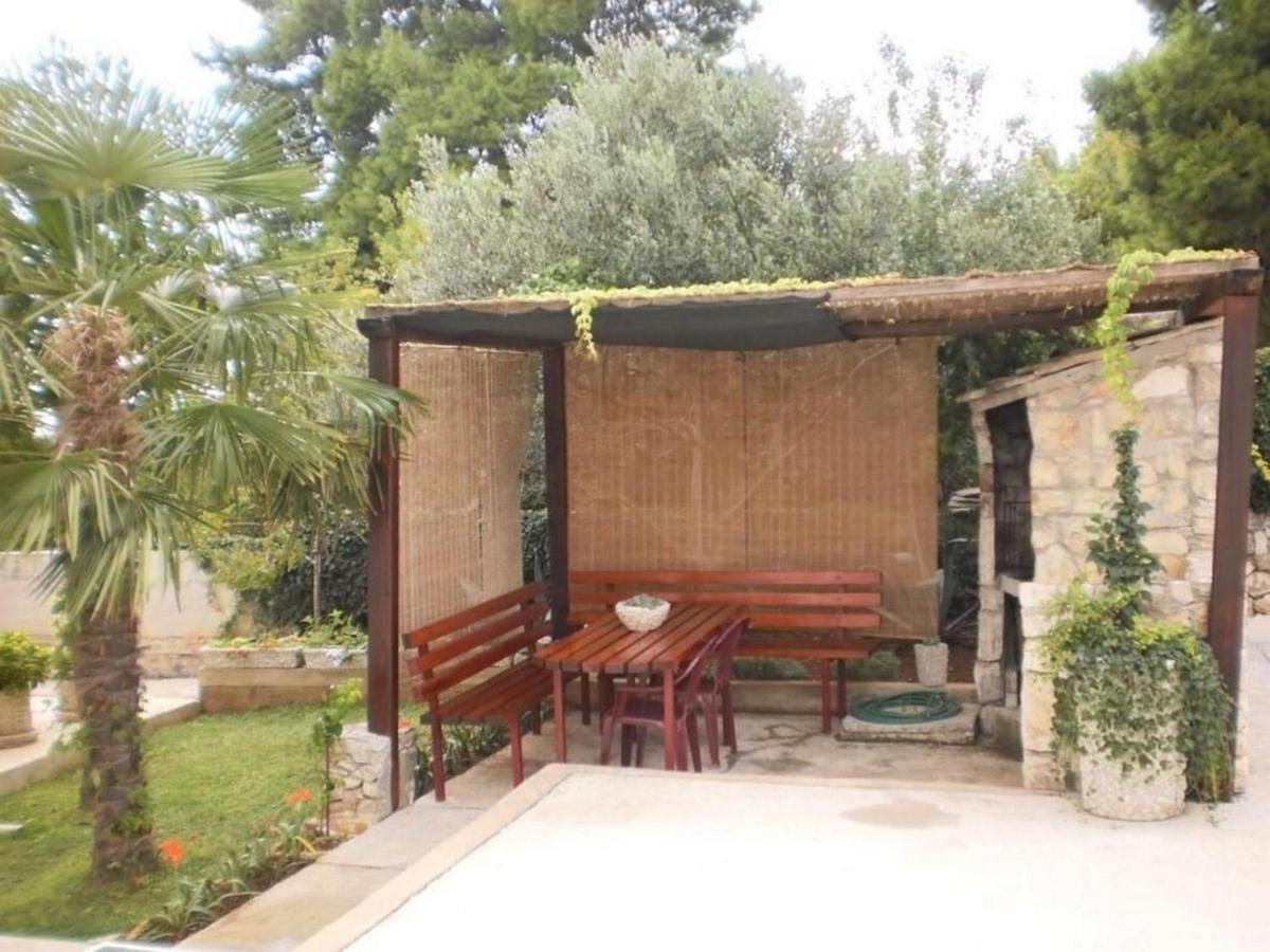 Apartment Tomislav Trogir Bagian luar foto